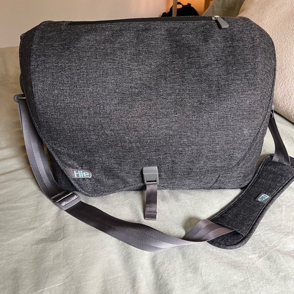 Grovia Hie Diaper Bag EUC